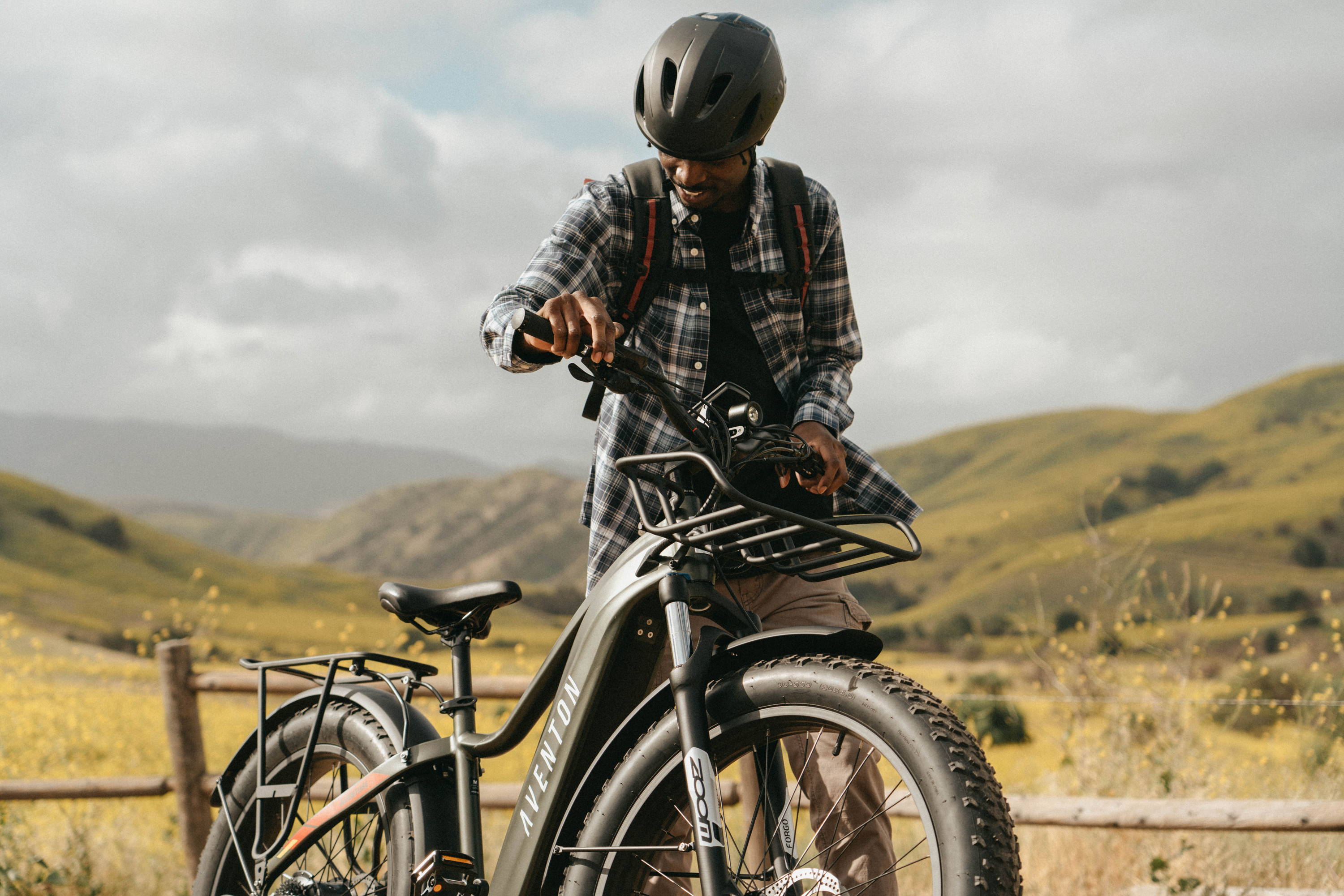 How to Inflate an Ebike Tire Without a Pump