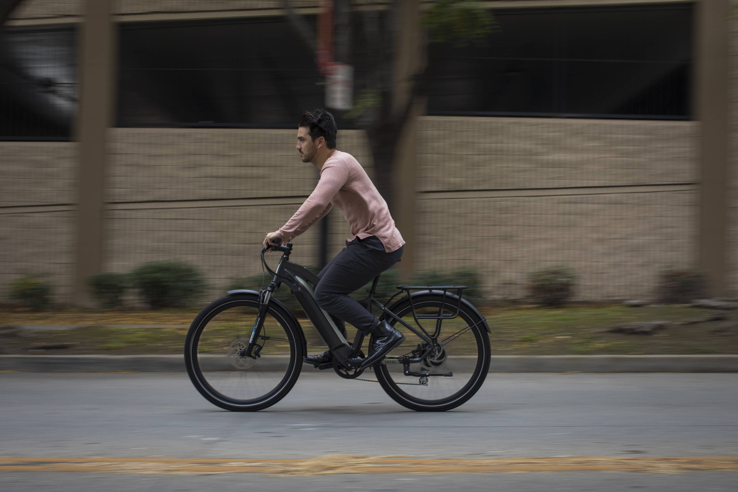 Are Electric Bikes Legal in NYC? Learn About NYC Ebike Laws | Aventon Bikes